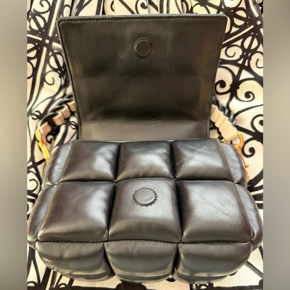 Kate Spade Boxxy Quilted Crossbody Bag - Picture 5 of 16